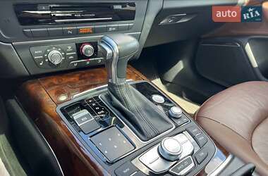 Седан Audi A6 2014 в 