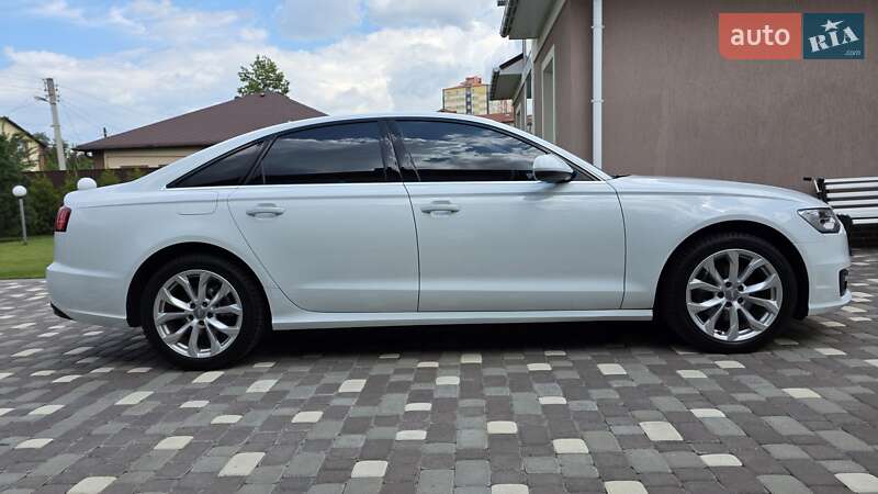 Седан Audi A6 2015 в Харькове