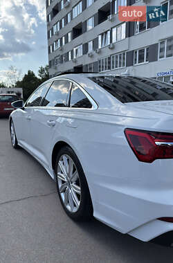 Седан Audi A6 2020 в 