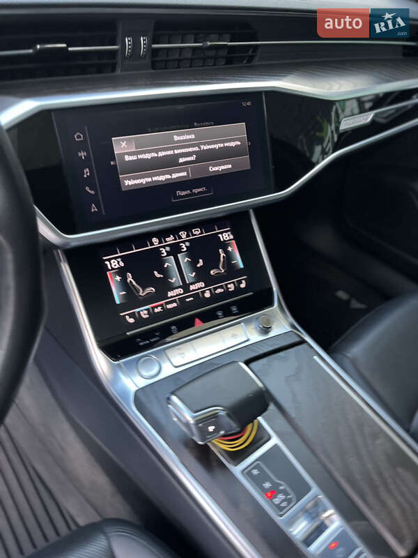 Седан Audi A6 2020 в Львове