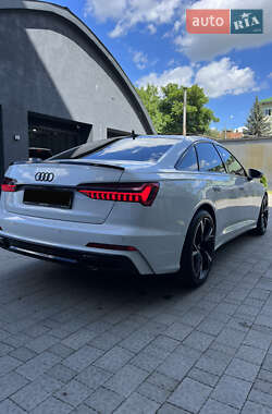 Седан Audi A6 2020 в 