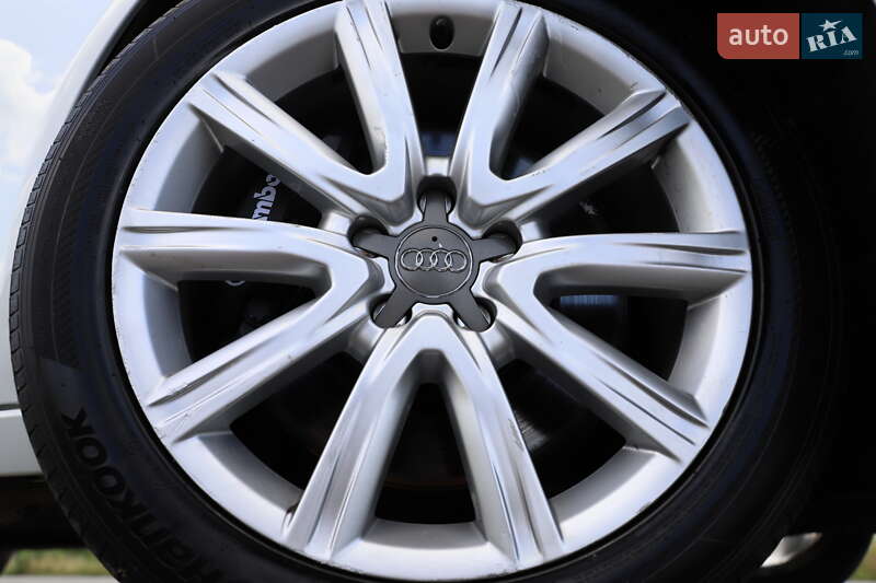 Седан Audi A6 2014 в Дрогобыче