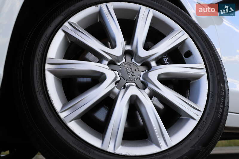 Седан Audi A6 2014 в Дрогобыче