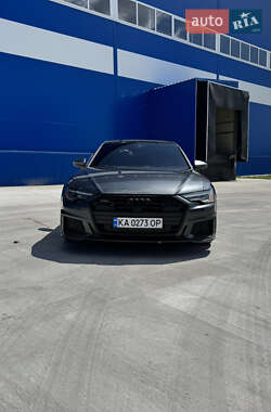 Седан Audi A6 2018 в 