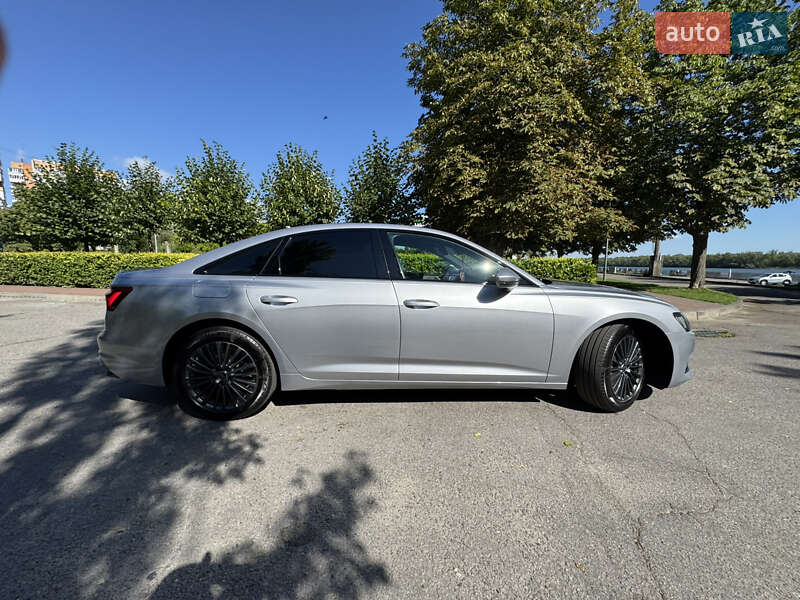 Седан Audi A6 2023 в Кременчуге