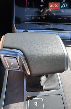 Седан Audi A6 2023 в 