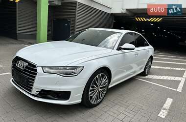 Седан Audi A6 2016 в 