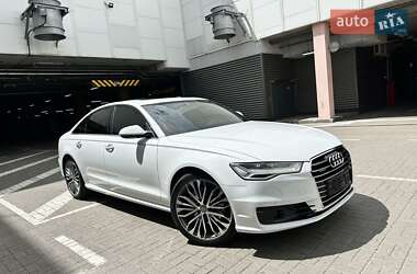 Седан Audi A6 2016 в 