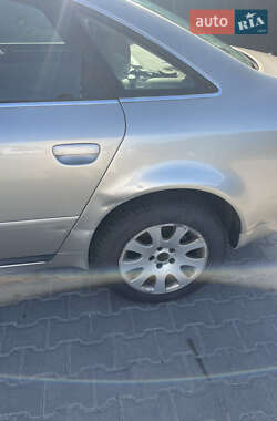 Седан Audi A6 2000 в 