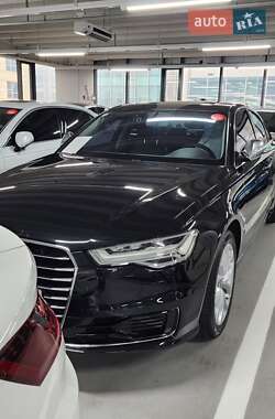 Седан Audi A6 2016 в 
