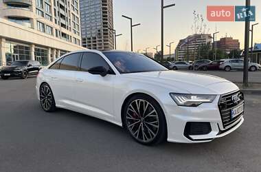 Седан Audi A6 2018 в 