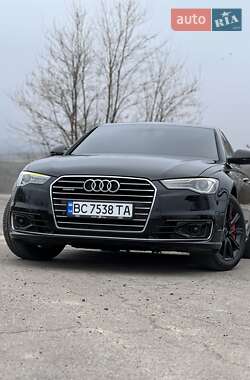 Седан Audi A6 2015 в 