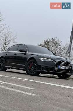 Седан Audi A6 2015 в 