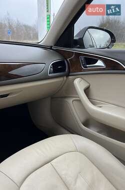 Седан Audi A6 2015 в 