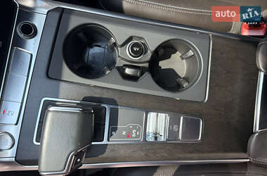 Седан Audi A6 2019 в 