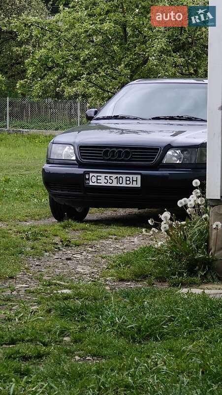 Седан Audi A6 1994 в Вижнице