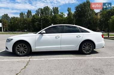 Седан Audi A6 2012 в 