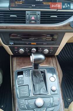 Седан Audi A6 2012 в 