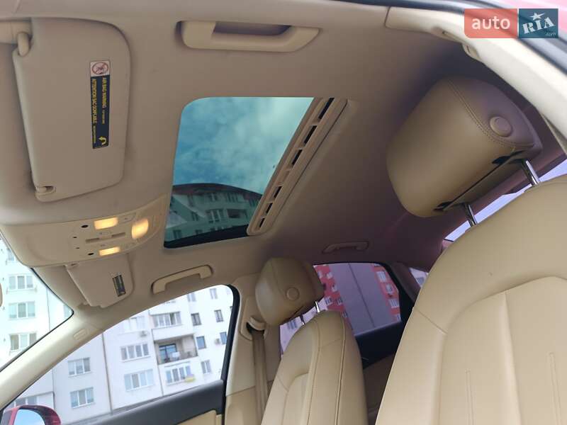 Седан Audi A6 2012 в Шептицькому