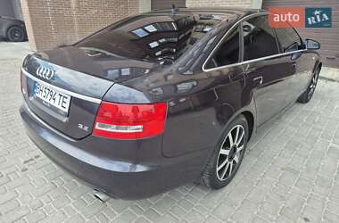 Седан Audi A6 2004 в 