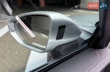 Седан Audi A6 2019 в 