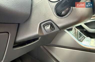 Седан Audi A6 2019 в 