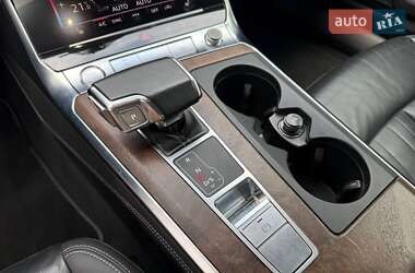 Седан Audi A6 2019 в 