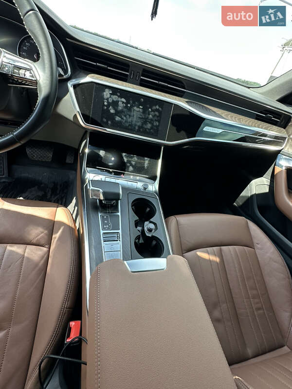 Седан Audi A6 2019 в Киеве