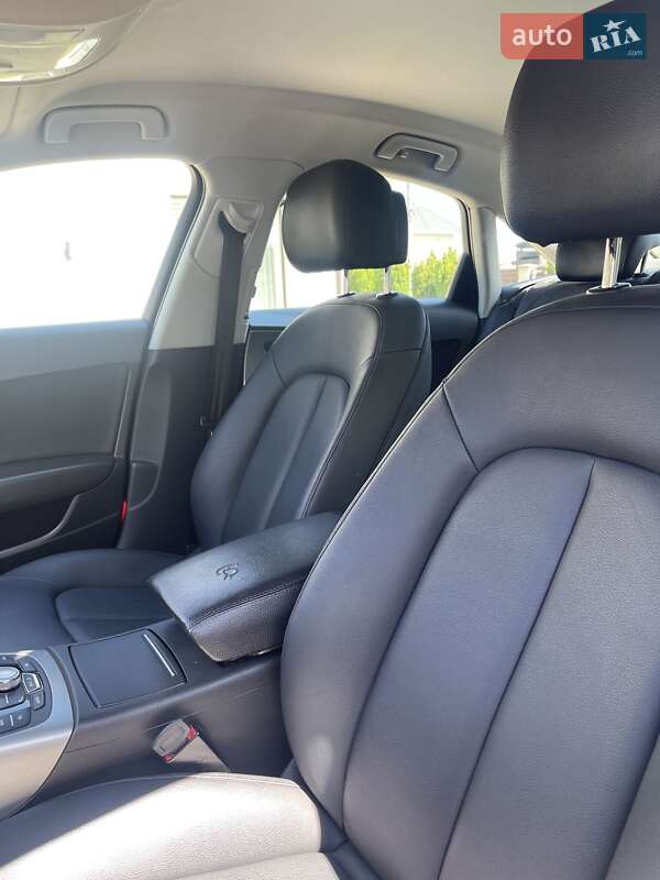 Седан Audi A6 2012 в Одессе