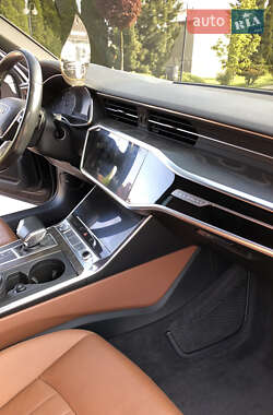 Седан Audi A6 2019 в 