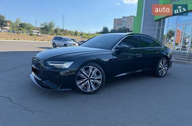 Седан Audi A6 2018 в 