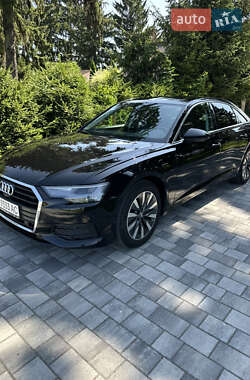 Седан Audi A6 2018 в 