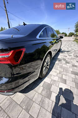Седан Audi A6 2018 в 