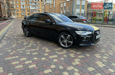 Седан Audi A6 2012 в 