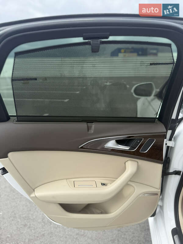 Седан Audi A6 2015 в Львове