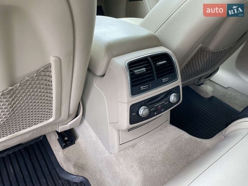Седан Audi A6 2015 в Львове