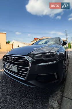 Седан Audi A6 2022 в 