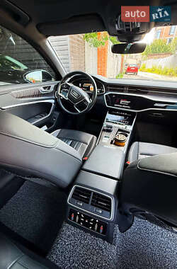 Седан Audi A6 2022 в 