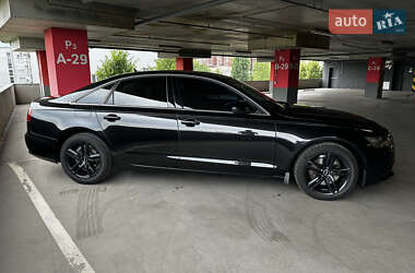 Седан Audi A6 2012 в 