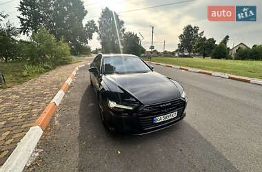 Седан Audi A6 2018 в 