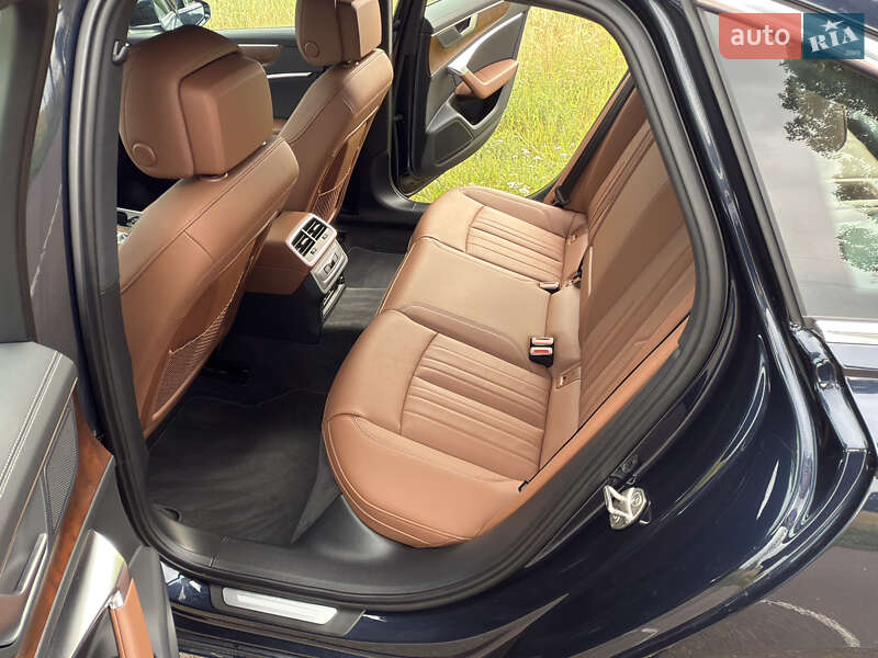 Седан Audi A6 2023 в Барышевке