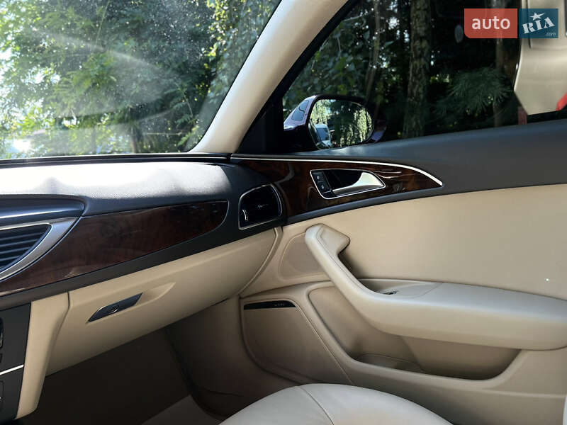 Седан Audi A6 2016 в Ровно