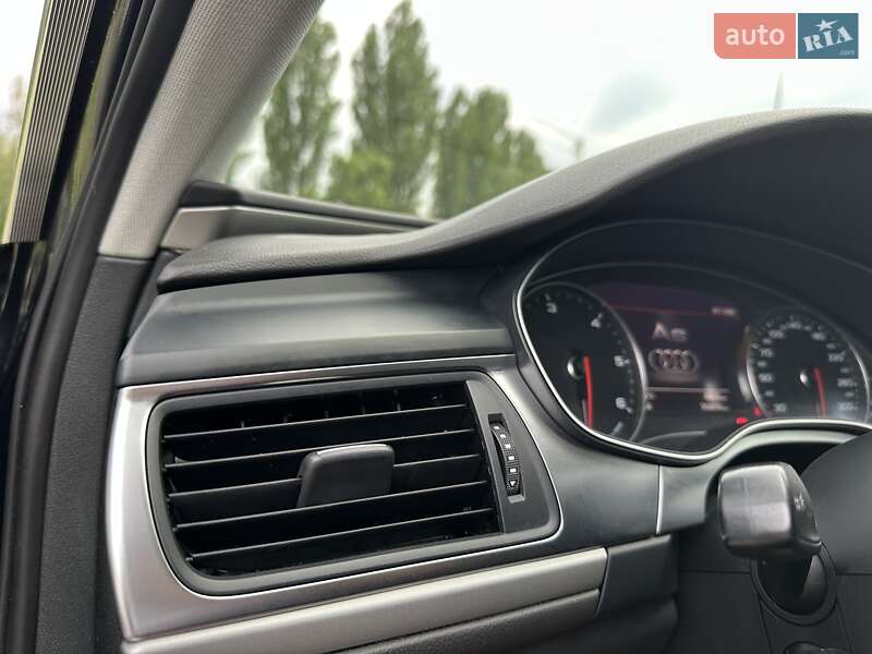 Седан Audi A6 2014 в Хмельницком