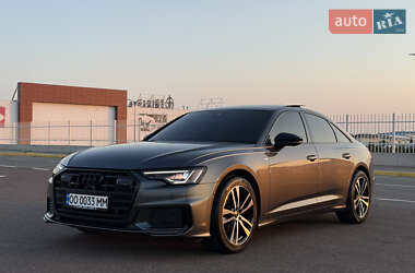 Седан Audi A6 2022 в 