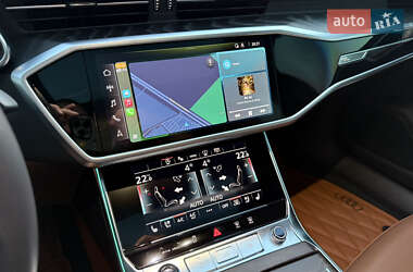 Седан Audi A6 2022 в 