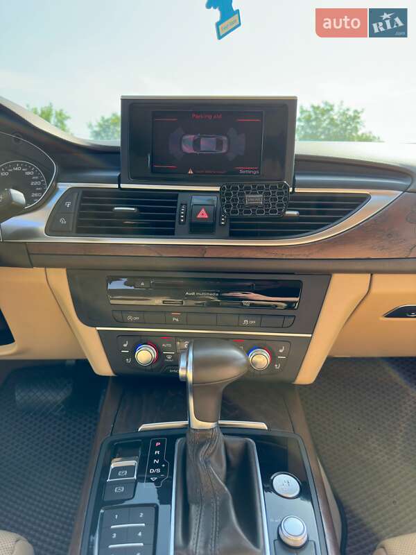 Седан Audi A6 2012 в Львове