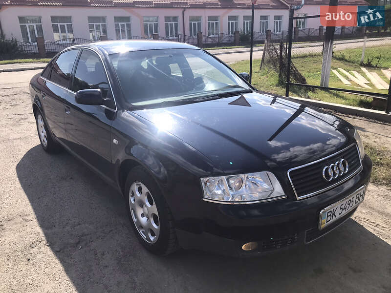 Седан Audi A6 2002 в Остроге