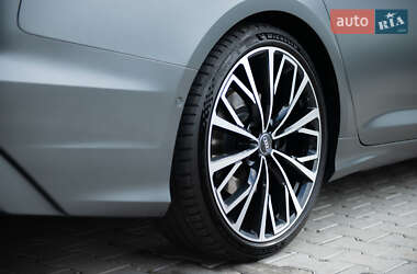 Седан Audi A6 2018 в 