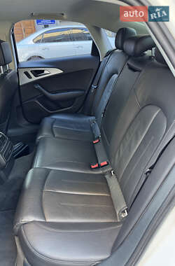 Седан Audi A6 2012 в 