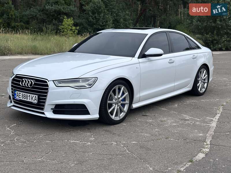 Седан Audi A6 2017 в Киеве
